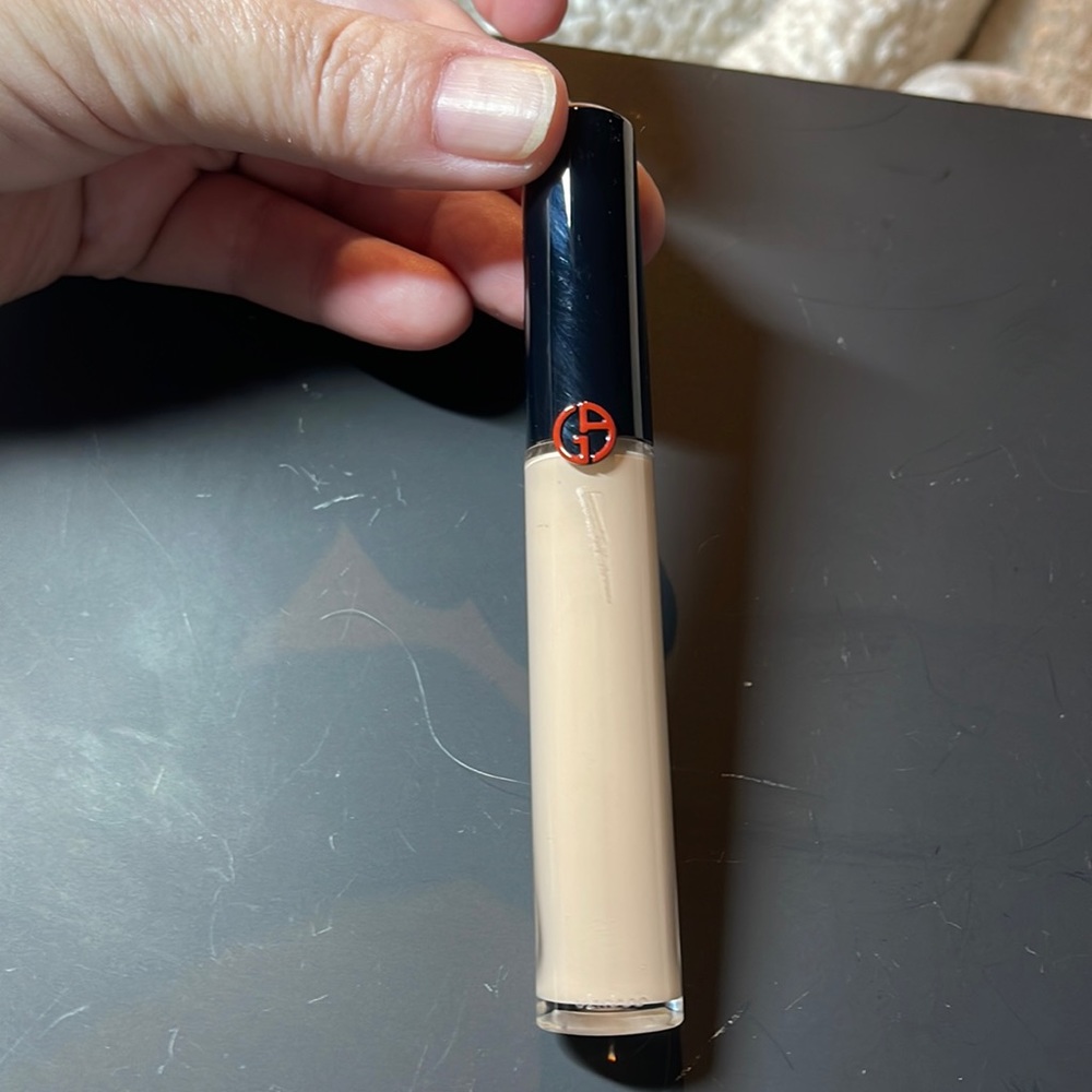 Giorgio Armani power fabric high cover concealer 3.5 color